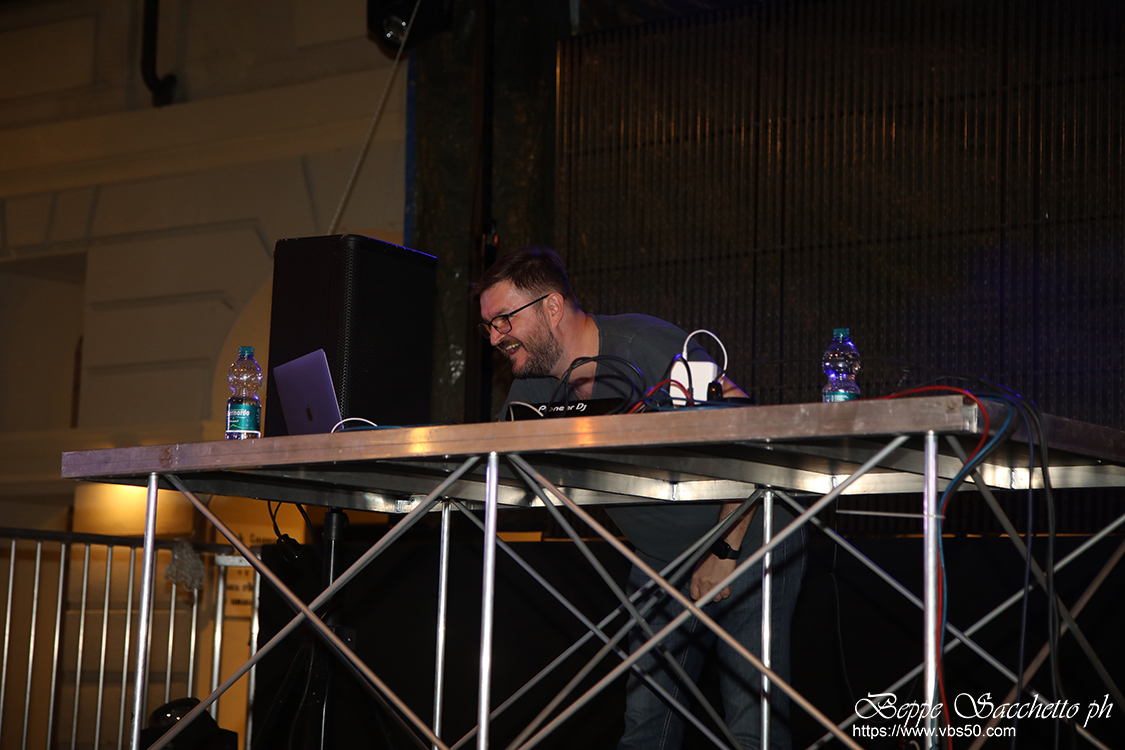 VBS_8360 - VBS_7864 - A Tutta Birra 2022 - ProLoco San Damiano d'Asti - Set vocals Ale Morbell & DJ Cucky.jpg